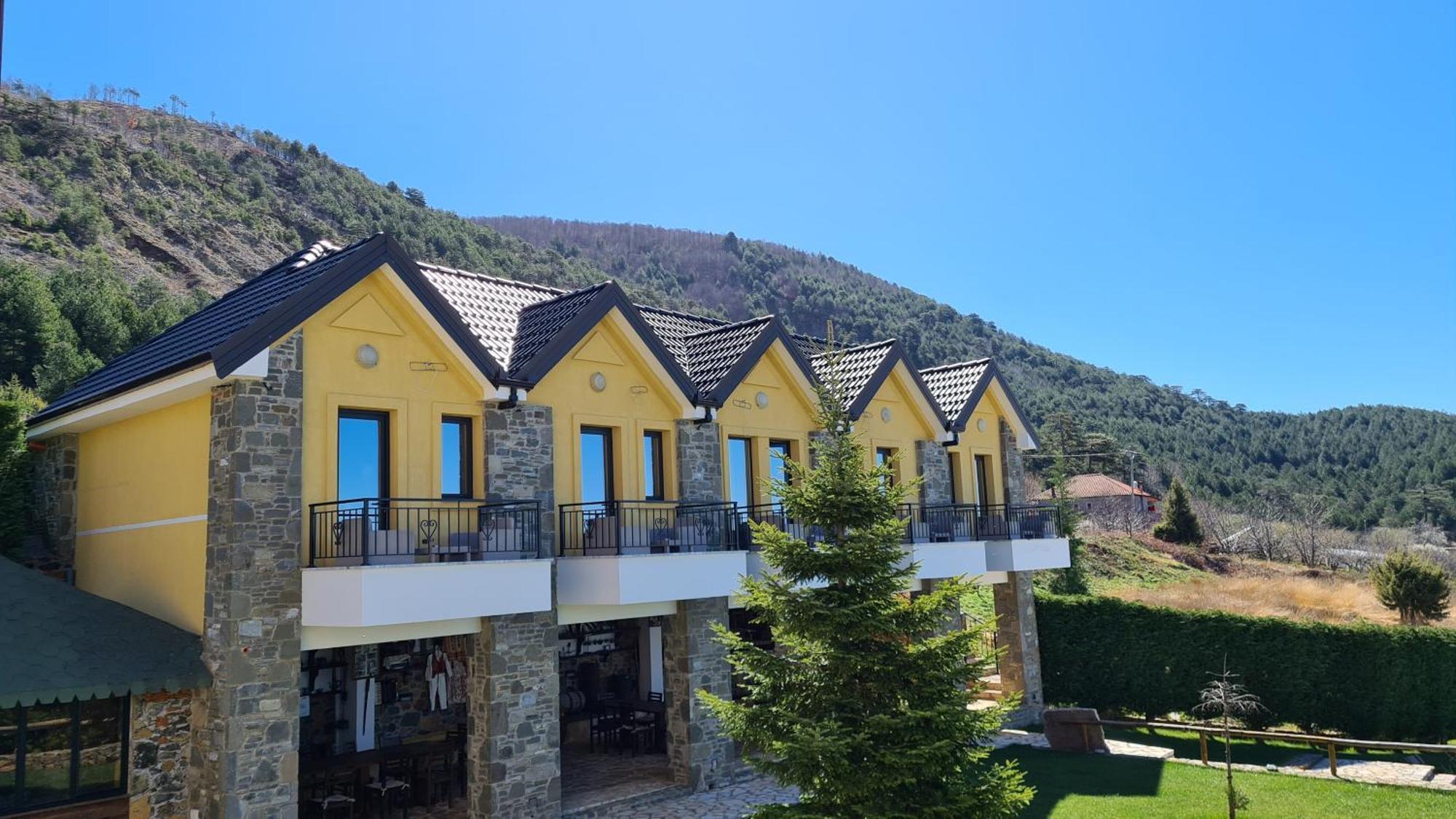 Sofra E Shpatit Hotel Elbasan Eksteriør billede