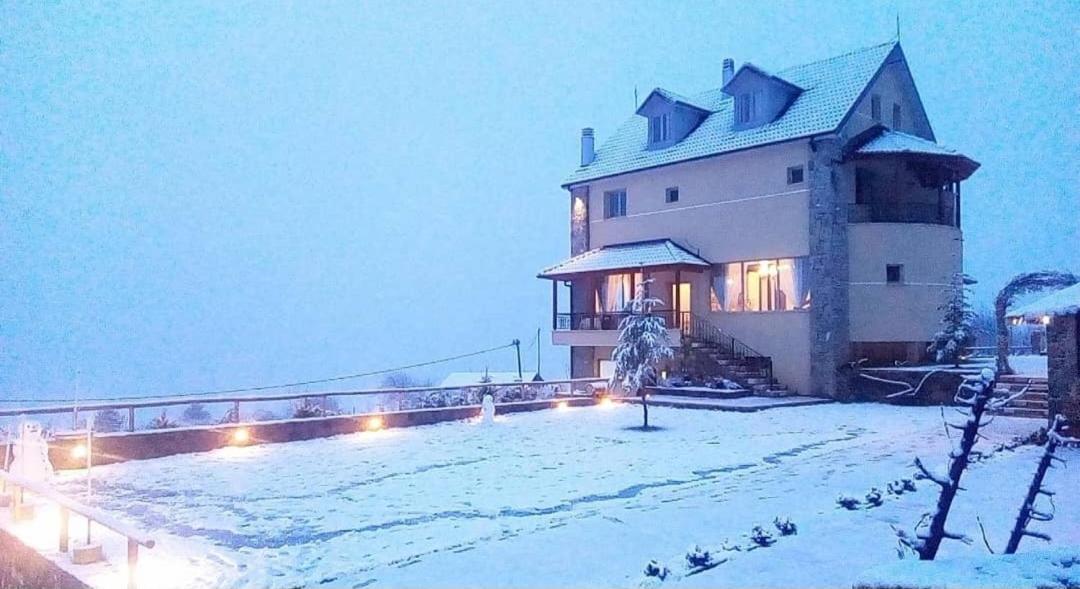 Sofra E Shpatit Hotel Elbasan Eksteriør billede